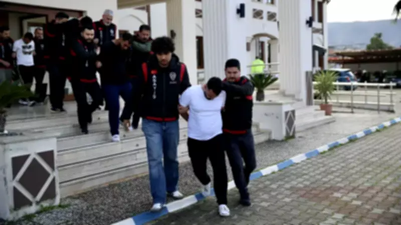 Fethiye'de Büyük Operasyon: 3 Aranan Suçlu Yakalandı, 2 Kayıp Çocuk Bulundu
