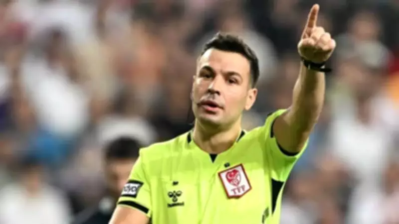 FIFA Kokartlı Hakem Cihan Aydın, Bursa'da Gençlerle Tecrübelerini Paylaştı