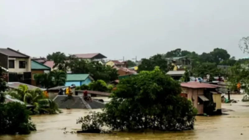 Filipinler'de Sel Felaketi: 7 Can Kaybı, Binlerce Kişi Yerinden Oldu