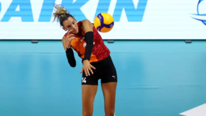 Galatasaray, Alexia Carutasu ile Sözleşmesini Yeniledi: Başkan Özbek'ten Açıklama