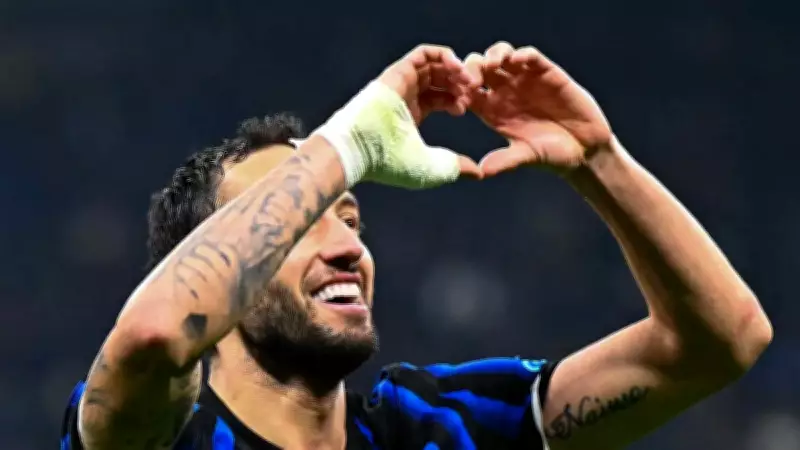 Galatasaray'dan Hakan Çalhanoğlu Transfer Açıklaması: Görüşme Yapıldı