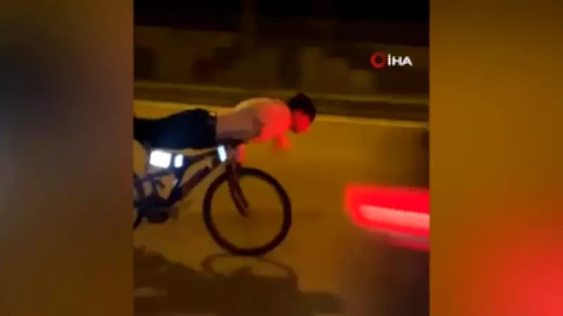 Gaziantep'te Bisikletle Tehlikeli Akrobasi Ölümle Sonuçlandı: Korkunç Anlar Kamerada