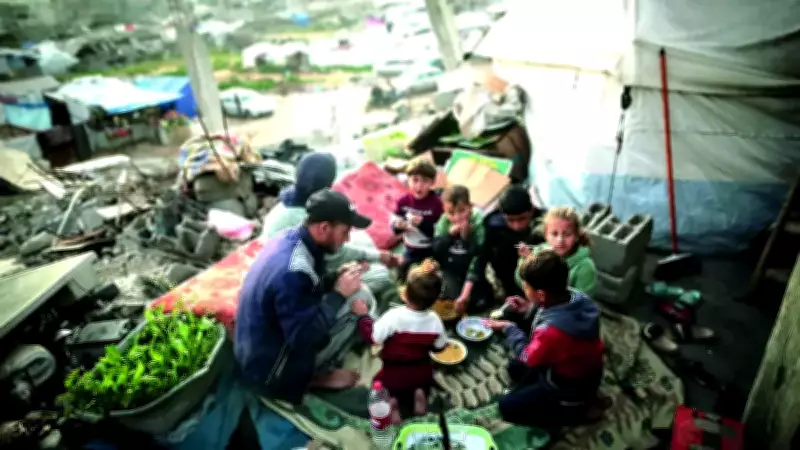 Gazze'de 2 Milyondan Fazla Filistinli Evsiz ve Temel İhtiyaçlardan Mahrum