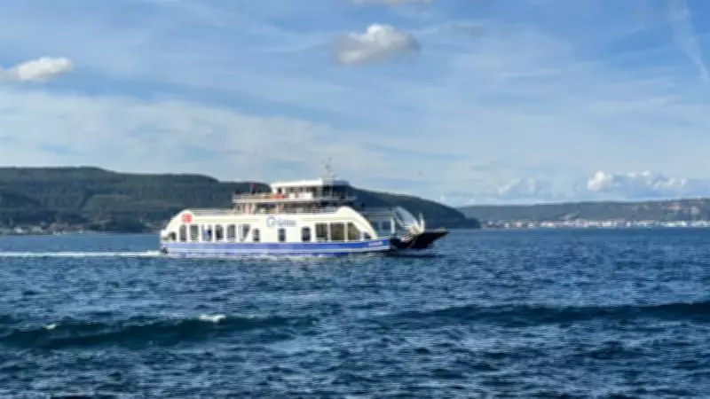 Gökçeada ve Bozcaada'da Fırtına Nedeniyle Feribot Seferleri İptal Edildi