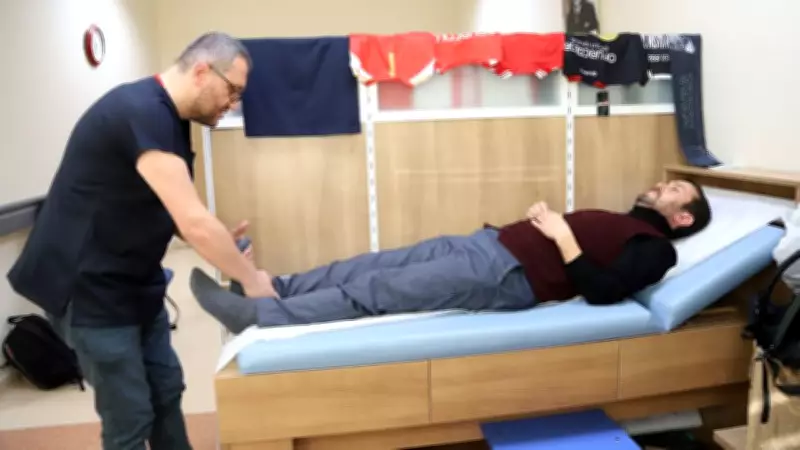 Gümüşhane'de Hastaneden Randevu Alamayan Öğretmen, Doktora Taşlama Şiiri Yazdı