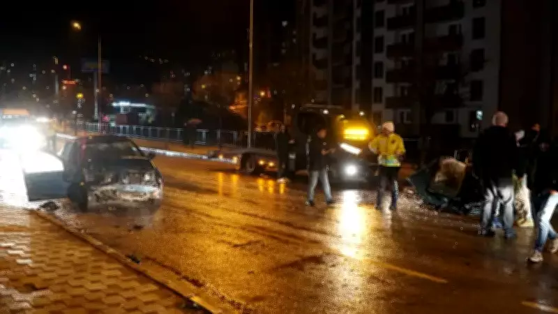 Gümüşhane'de Kafa Kafaya Çarpışma: 1 Ölü, 3 Yaralı