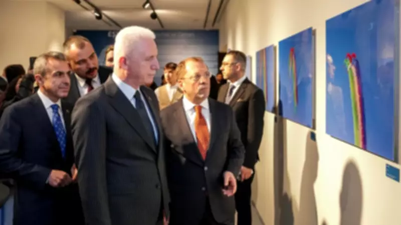 Güntay Şimşek'in 'EŞİK' Fotoğraf Sergisi AKM'de Sanatseverlerle Buluştu