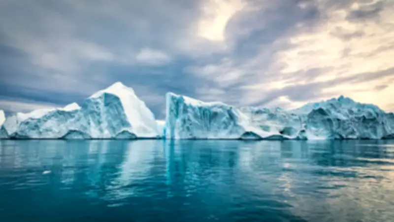 Grönland'daki Dev Heyelan Dünyayı 9 Gün Titretti: İklim Değişikliğinin Şok Etkisi