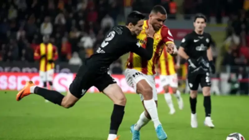 Göztepe Maçında Sakatlanan Alikulov'un Sözleşmesi Uzatıldı