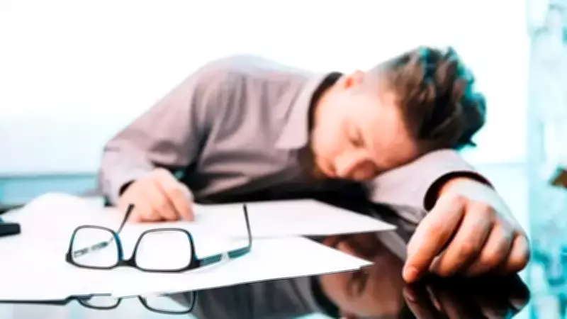 Halsizlik Hastalık Habercisi Olabilir: Uzman 5 Altın Öneri Sıraladı