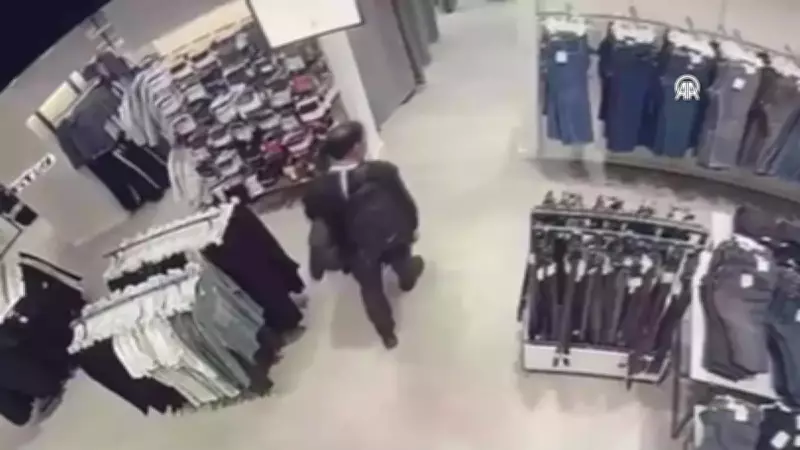 Hatay'da AVM'de Hırsızlık Yapan Zanlı Güvenlik Kamerasında Yakalandı ve Tutuklandı