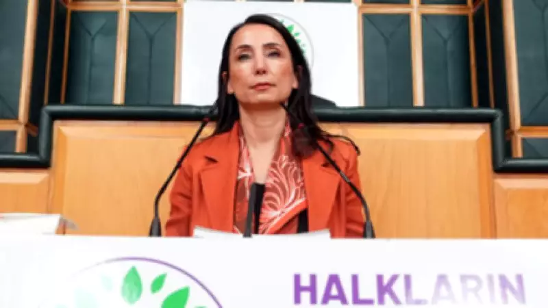 Hatimoğulları, DEM Parti TBMM Grup Toplantısında Kritik Açıklamalar Yaptı