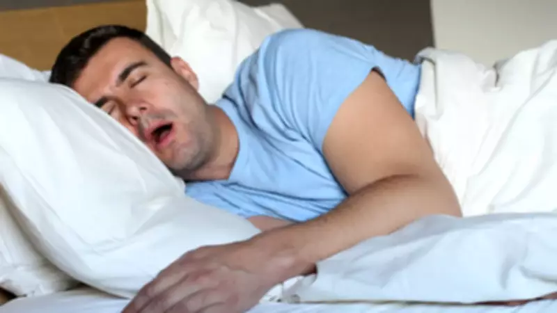 Horlama Sıradan Değil, Hayati Bir Alarm Zili Olabilir!