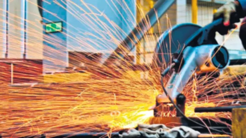 İşçi Çıkarmayana Aylık 3.500 TL Destek: İmalat Sektörüne 51 Milyar Liralık Can Suyu