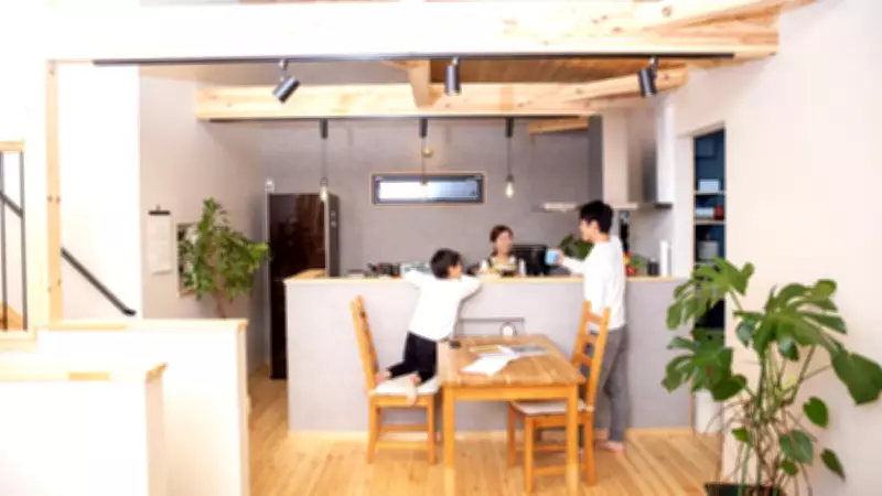 Japonların Huzur Sırrı: Evinizdeki 12 Gizli Stres Kaynağından Kurtulun