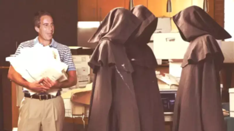 Jeffrey Epstein'in 578 Milyon Dolarlık Servetinin Kaynağı: İki Milyarder ve Vergi Cenneti