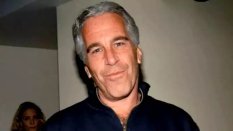 Jeffrey Epstein'ın Mendil Kutularına Gizli Kamera Talimatı Ortaya Çıktı