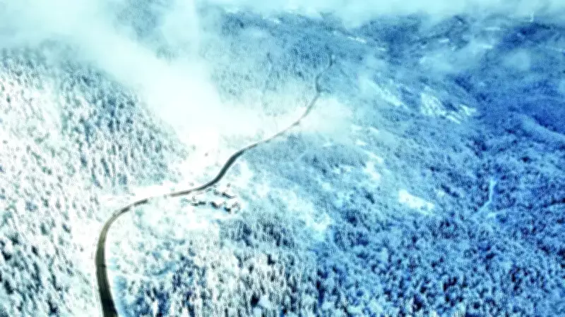 Kar Türkiye'yi Vurdu: Bolu Dağı'ndan Ovit'e Eğitime Ara Verildi