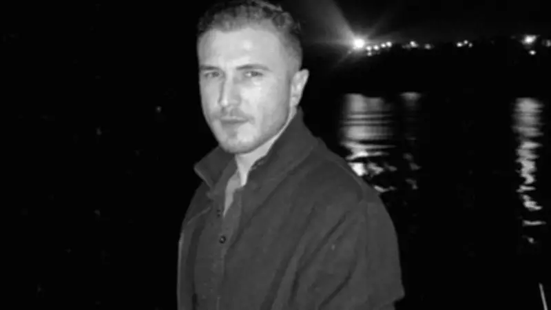 Kardeşini Öldürüp Kaçan Adam, Silivri'de Kendini Vurdu