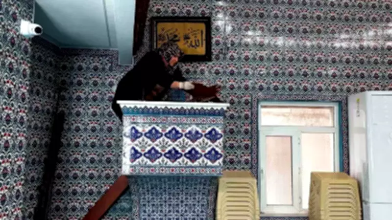 Kağıthane'de Camiler Ramazan İçin Titizlikle Hazırlanıyor