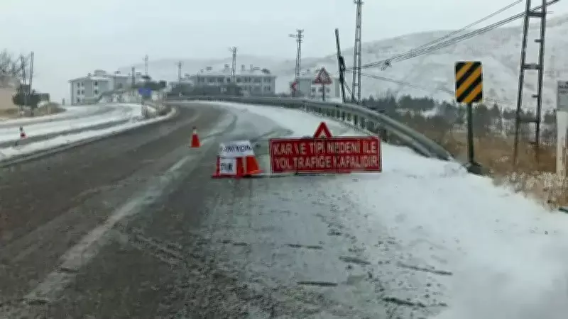 Kayseri-Malatya Karayolu, Kar ve Tipi Nedeniyle Kapatıldıktan Sonra Yeniden Trafiğe Açıldı