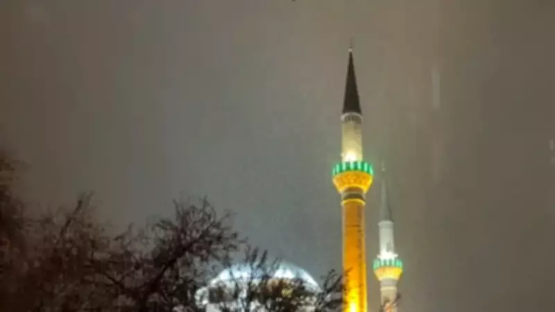 Kayseri'de Kar Yağışı Etkisini Gösterdi, Beyaz Örtü Kenti Kapladı