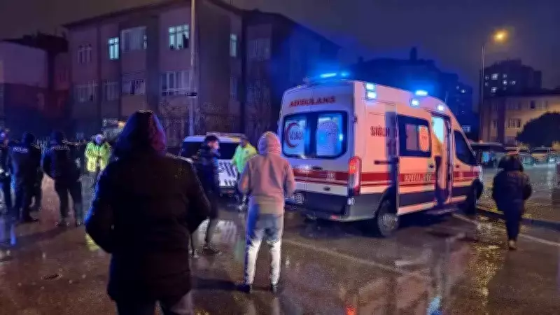 Kayseri'de Polis Aracı ile Otomobil Çarpıştı: Sürücü Yaralandı