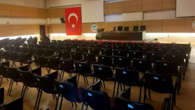 Kayserispor'da Genel Kurul Toplantısı Çoğunluk Sağlanamadığı İçin Gerçekleşemedi