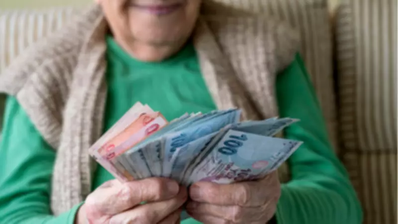 Kayıt Dışı İstihdam Bitse Emekli Aylıklarına %31 Zam Mümkün Olacak