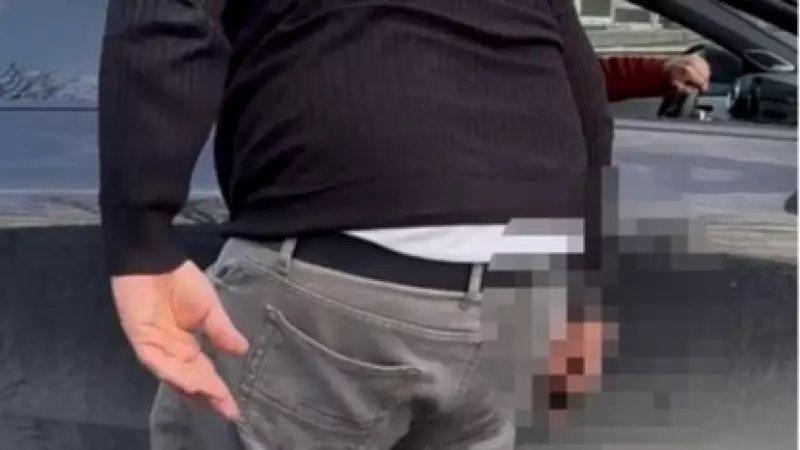 Küçükçekmece'de Trafik Kavgası Bıçaklı Tehdide Dönüştü: Minibüs Şoförü Tutuklandı