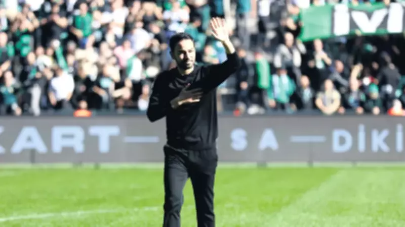 Kocaelispor, 10 Kişi Kalan Gaziantep FK'yı 3-0 Mağlup Etti