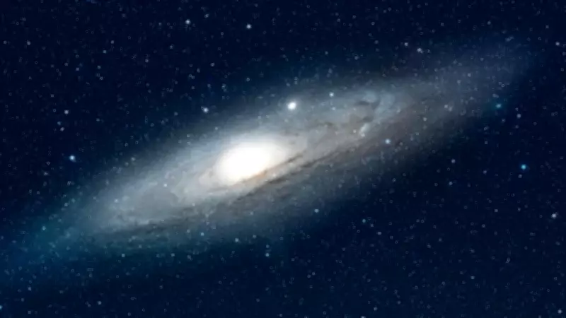 Kozmolojide Yeni Gerilim: Süpernova Ölçümleri Yeniden Sorgulanıyor