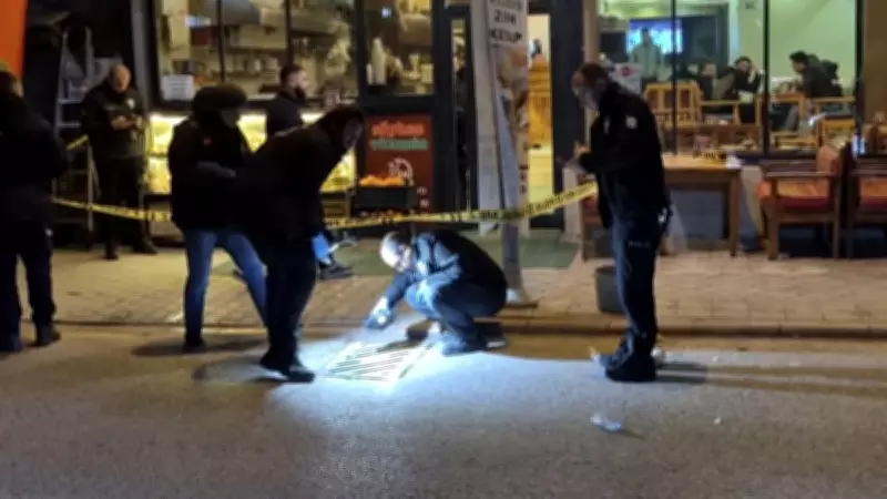 Malatya'da Kafe Önünde Silahlı Saldırı: Husumetlisi Tarafından Vurulan Genç Yaralandı