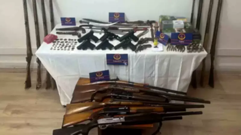 Manisa'da Tarihi Eser ve Silah Operasyonu: 53 Yaşındaki Şüpheli Gözaltında