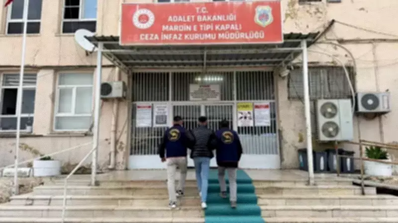 Mardin'de Silah ve Uyuşturucu Suçlarından Firari Hükümlü JASAT Ekiplerince Yakalandı