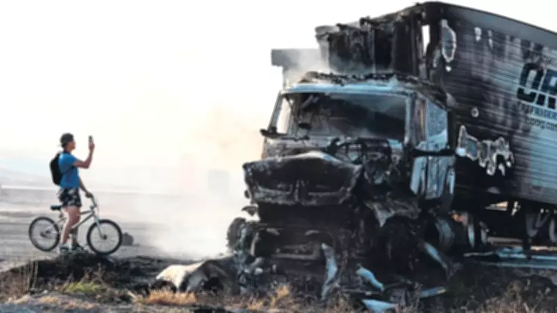 Meksika'da Karteller Devlete Savaş Açtı: Sokaklar Savaş Alanına Döndü