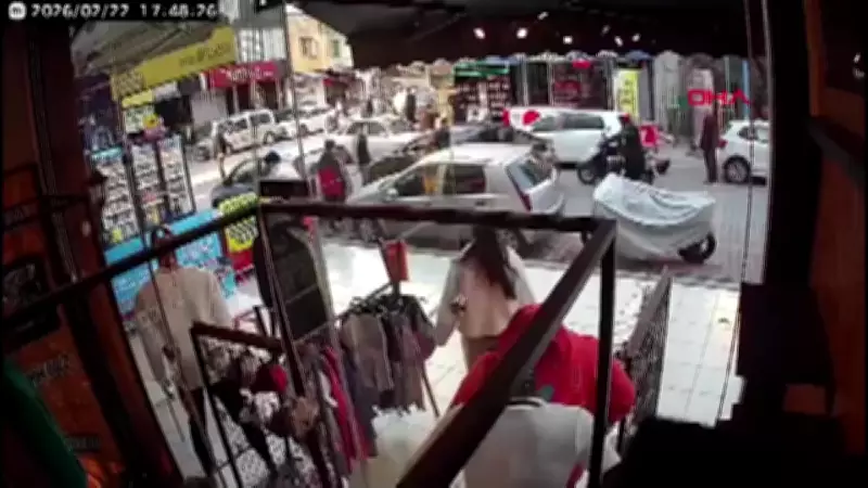 Mersin'de Bıçaklı Kavga: 2 Yaralı, 5 Gözaltı, 1 Firari Aranıyor