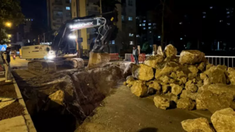 Mersin'de Dere Üstündeki Köprü Çöktü, Onarım Çalışmaları Başladı