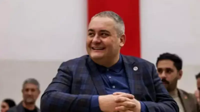 Mesut Özarslan: 'CHP'den Kurtuldum, Mansur Yavaş da Kurtulsun'