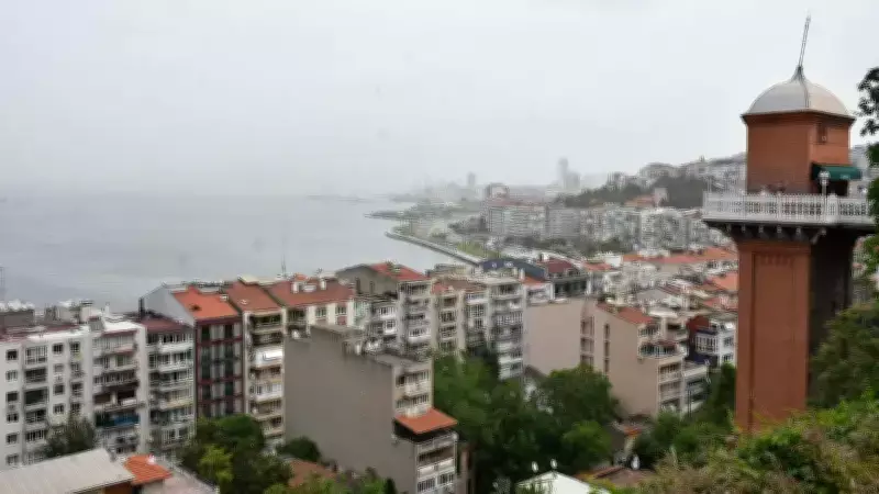 Meteoroloji'den Ege'de Toz Taşınımı Uyarısı: 5 İl Etkilenecek