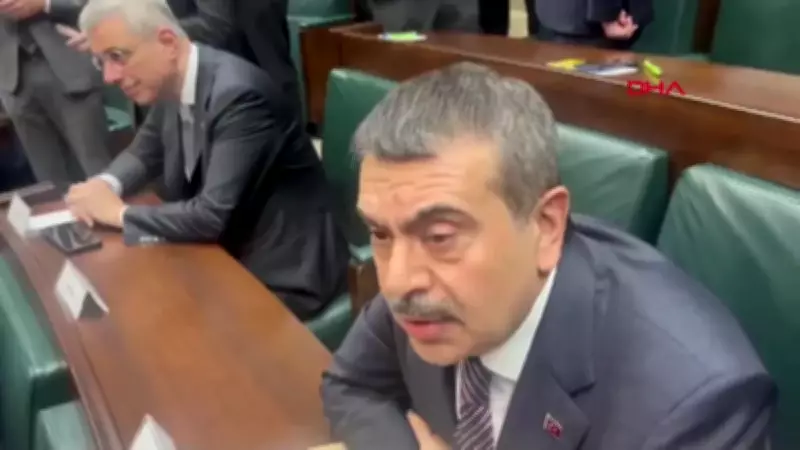 Milli Eğitim Bakanı Tekin: Laiklik Bildirisi Yayınlayan 168 Kişi Aleyhine Dava Açıldı