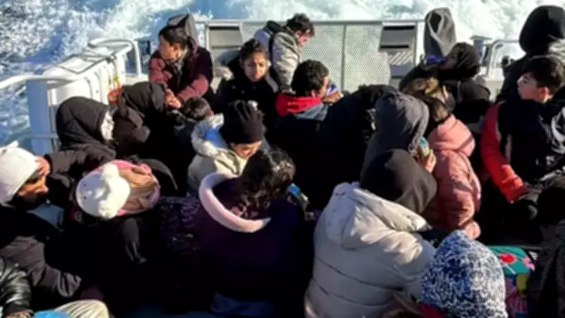 Muğla'da Mahsur Kalan 44 Düzensiz Göçmen Kurtarıldı, 19'u Çocuk