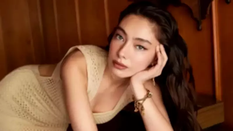 Neslihan Atagül'ün Selfie Paylaşımı Hayranlarını Coşturdu!