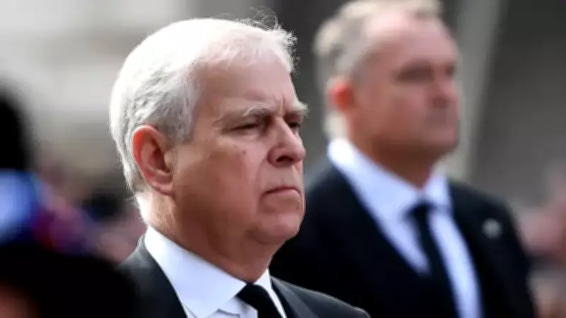 İngiltere Hükümeti, Prens Andrew'un Taht Sırasından Çıkarılmasını Değerlendiriyor
