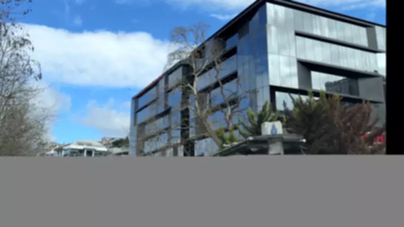 Üniversitede Bıçaklı Saldırı: Kurban Entübe Edildi, Saldırgan Tutuklandı