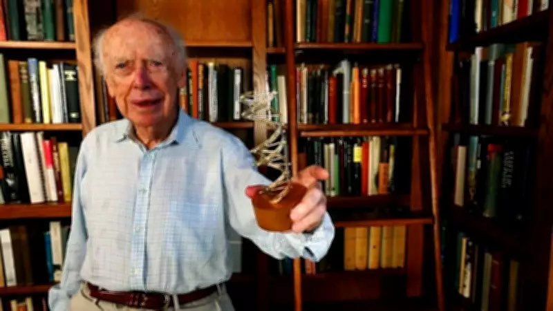 Nobel Ödüllü James Watson'ın Epstein Malikanesindeki Fotoğrafı Ortaya Çıktı