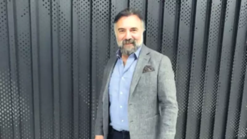 Oktay Kaynarca'dan Anaokuluna Çikolata Sürprizi: 'Bu Benim İçin En Büyük Ödül'