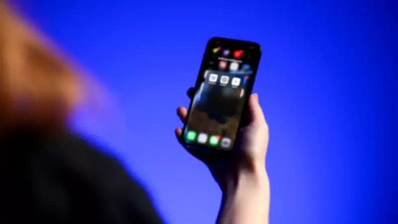 OpenAI'dan Tarihi Adım: Kameralı Akıllı Cihaz 2027'de Geliyor