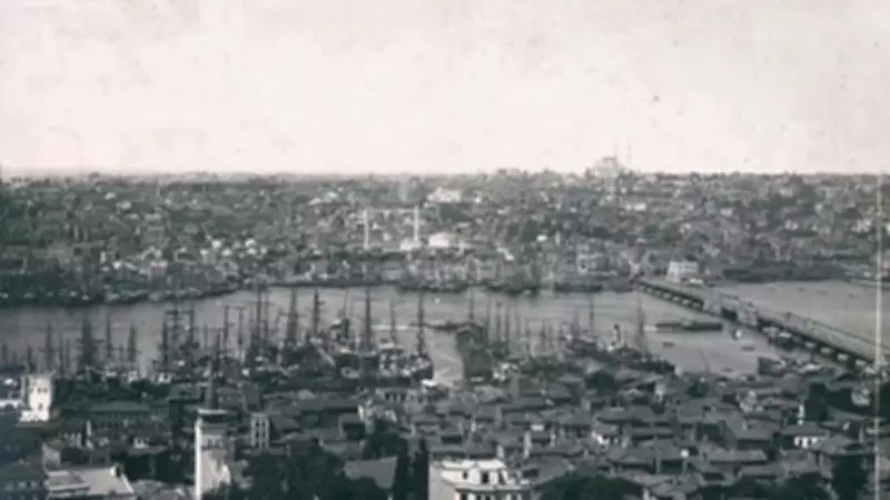 Osmanlı Dönemi İstanbul'u Fotoğraflarla Canlanıyor: Tarihi Kareler