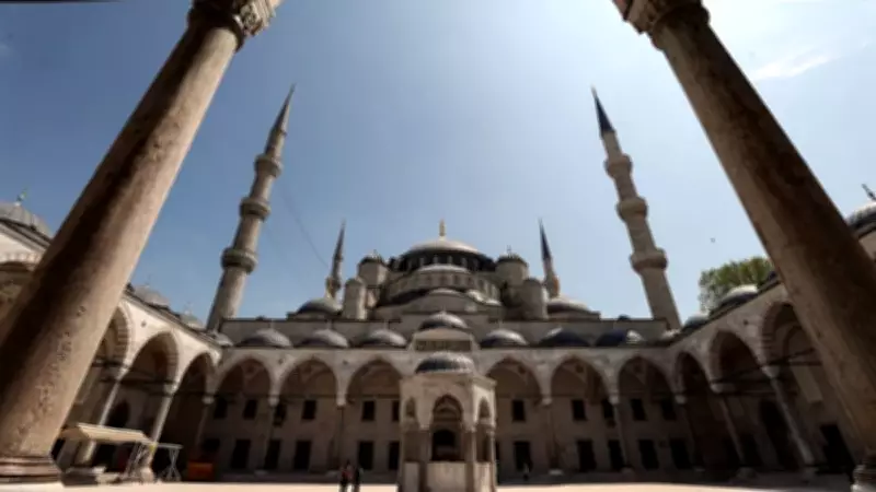 Osmanlı'nın İhtişamını Yansıtan Cami ve Külliyeler: Mimar Sinan'dan Günümüze Uzanan Eserler